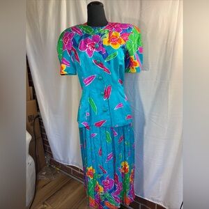 Adrianna Papell Bright Multicolor Silk skirt set with Button Down top VTG 80’s